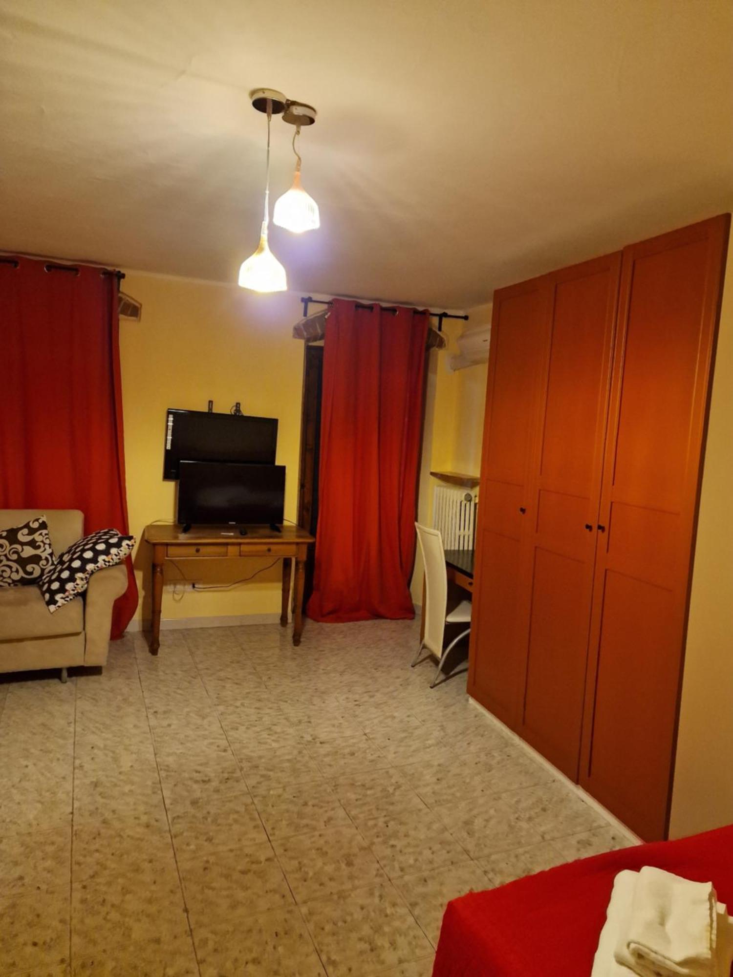 Locanda Al Centrale Caprino Veronese Exteriér fotografie
