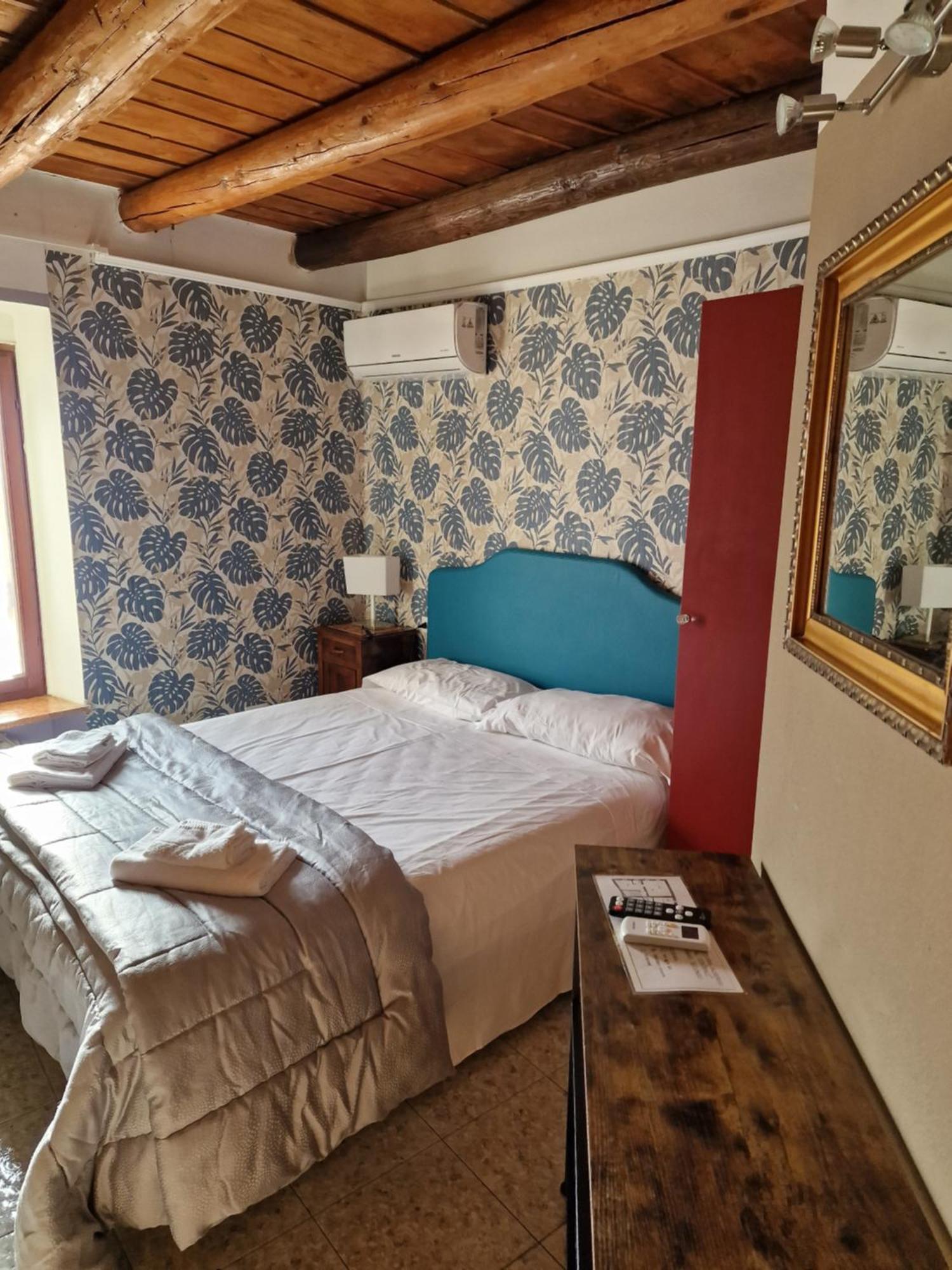 Locanda Al Centrale Caprino Veronese Exteriér fotografie